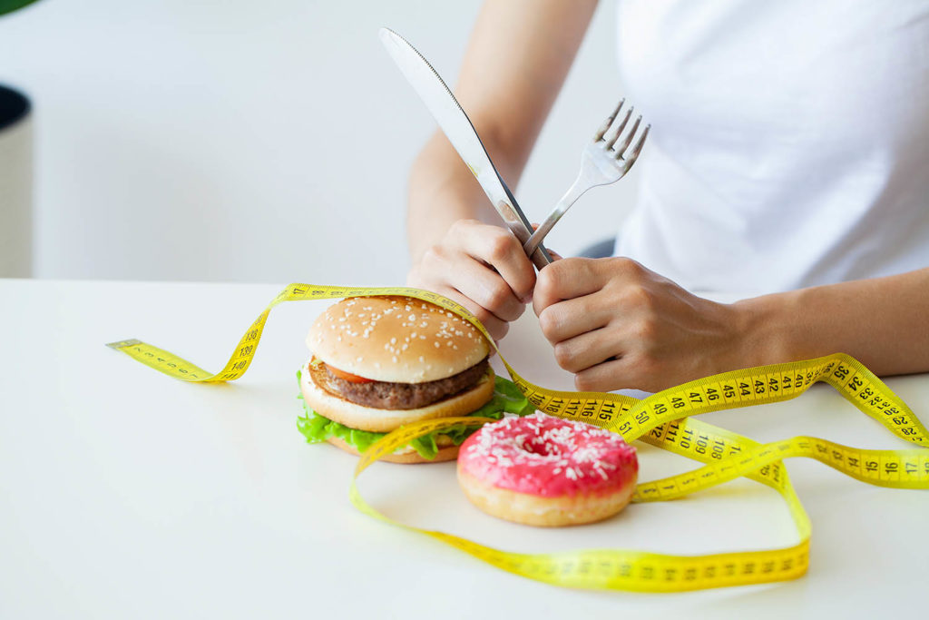 Manger ses émotions : Comment mieux résister à ses pulsions alimentaires ?