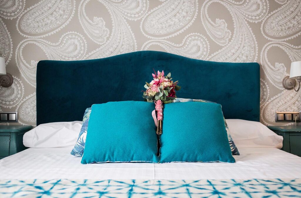 Quelles sont les meilleures idées de tête de lits tendances 2023 ? 