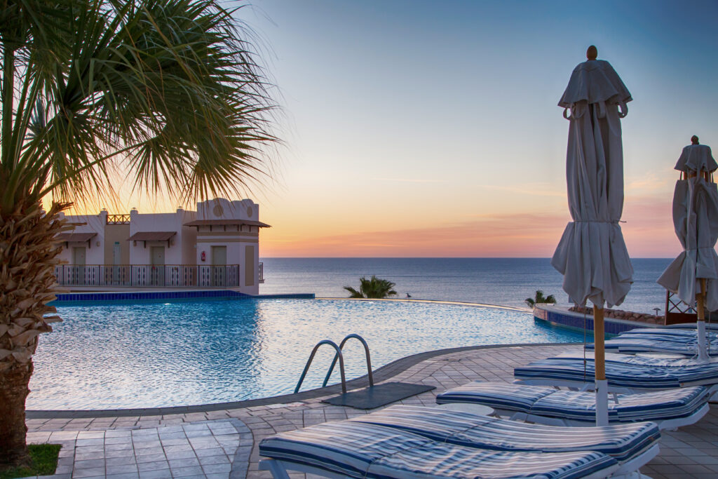 Immobilier de luxe balnéaire en Tunisie : Acheter neuf ou ancien ?