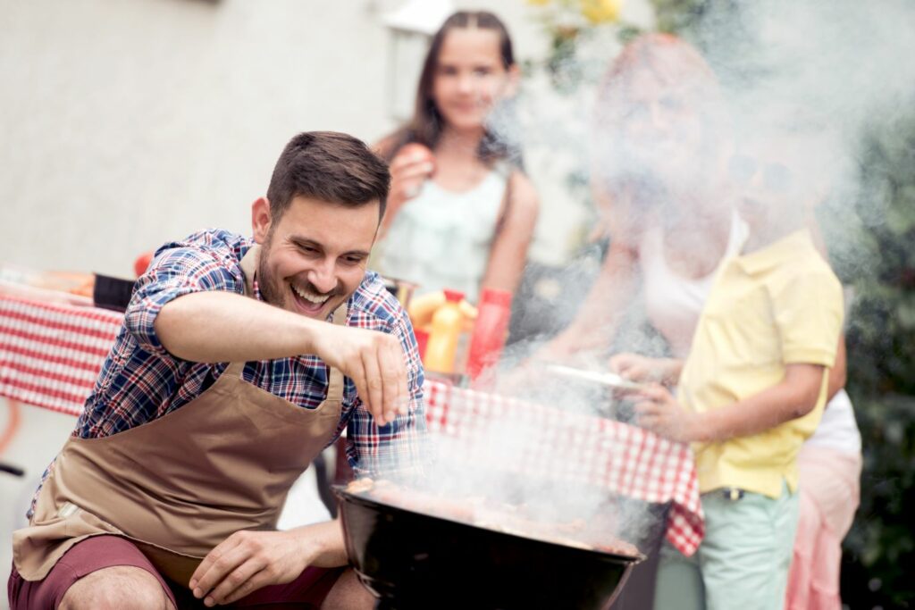 Organiser une fête barbecue pendant l’Aïd : convivialité et partage au rendez-vous